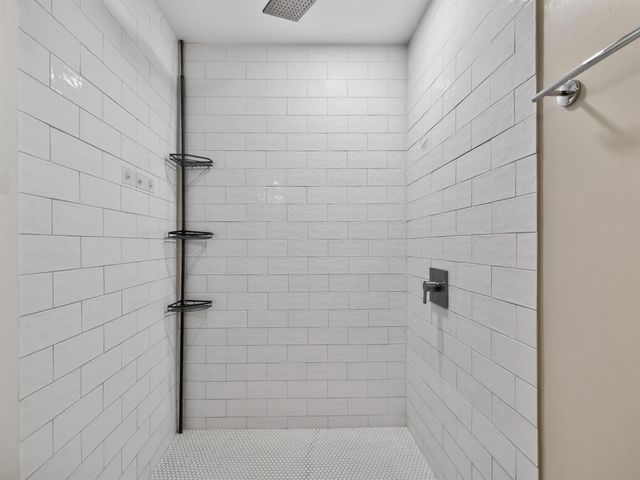 128 SW 22nd Terrace, Fort Lauderdale, FL 33312