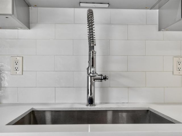 128 SW 22nd Terrace, Fort Lauderdale, FL 33312