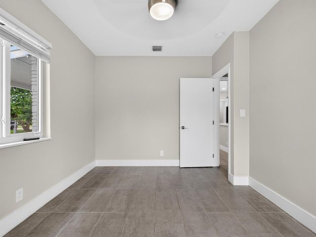 128 SW 22nd Terrace, Fort Lauderdale, FL 33312