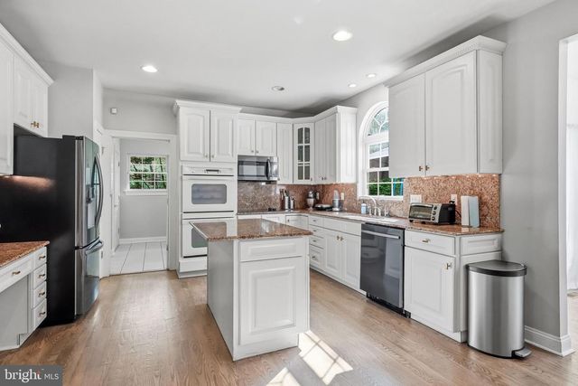 113 JOHN JAMES AUDUBON WAY, Marlton, NJ 08053