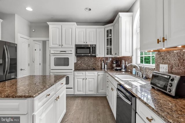 113 JOHN JAMES AUDUBON WAY, Marlton, NJ 08053