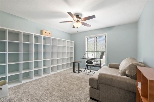 607 Horseshoe Drive, Pleasant Hill, MO 64080