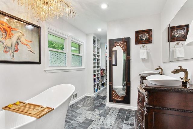 2400 W 103RD Street, Leawood, KS 66206