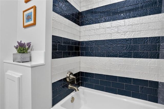 2400 W 103RD Street, Leawood, KS 66206