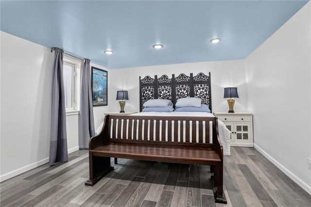 2400 W 103RD Street, Leawood, KS 66206