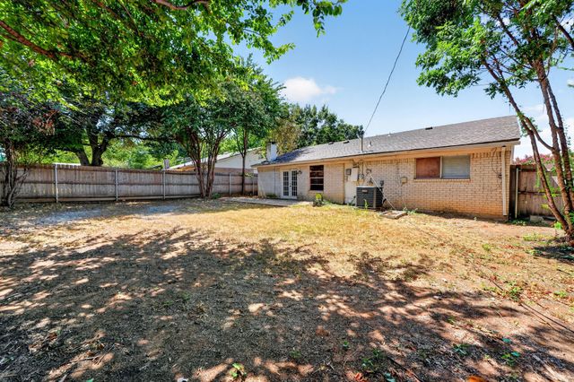 5415 Sandusky Court, Arlington, TX 76017