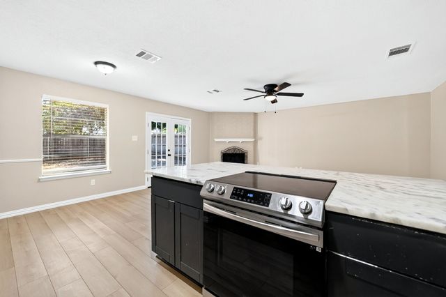 5415 Sandusky Court, Arlington, TX 76017