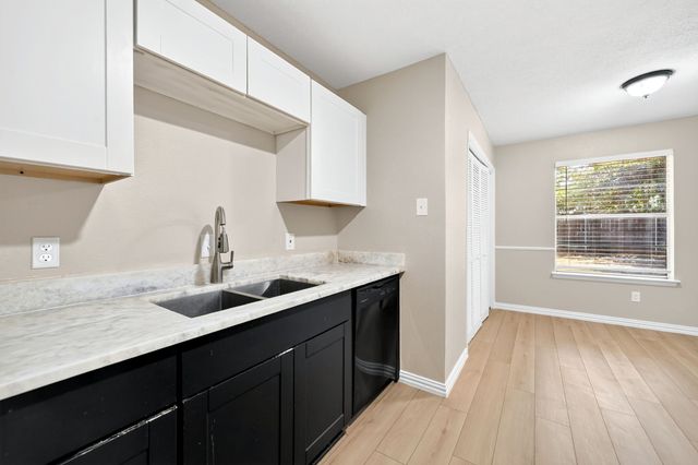 5415 Sandusky Court, Arlington, TX 76017