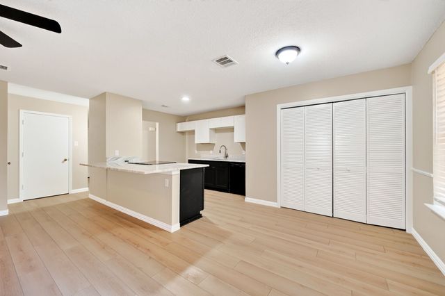 5415 Sandusky Court, Arlington, TX 76017