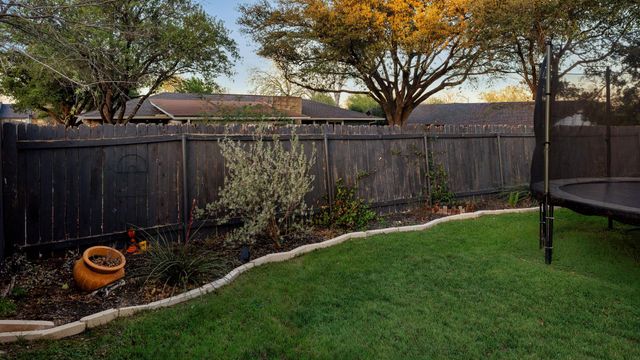 1602 Thornridge RD, Austin, TX 78758