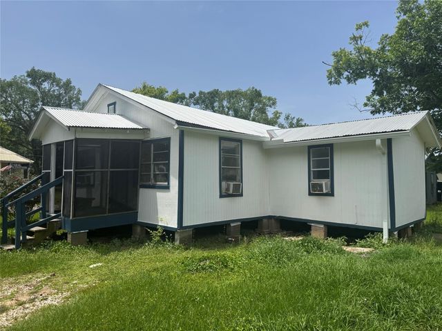 601 N Franklin Street, Cleveland, TX 77575