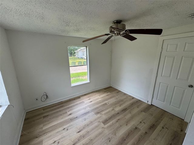 601 N Franklin Street, Cleveland, TX 77575
