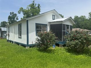 601 N Franklin Street, Cleveland, TX 77575