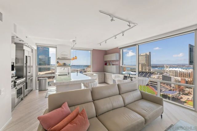 321 10Th Ave 1908, San Diego, CA 92101