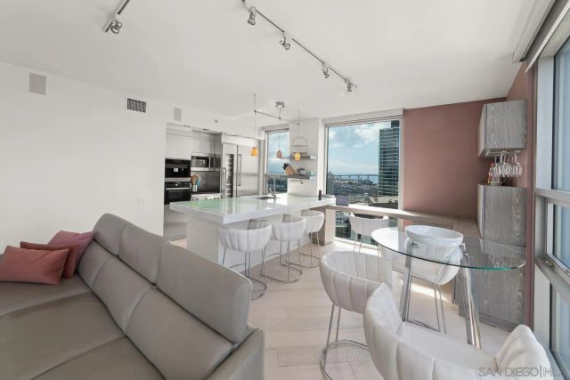 321 10Th Ave 1908, San Diego, CA 92101