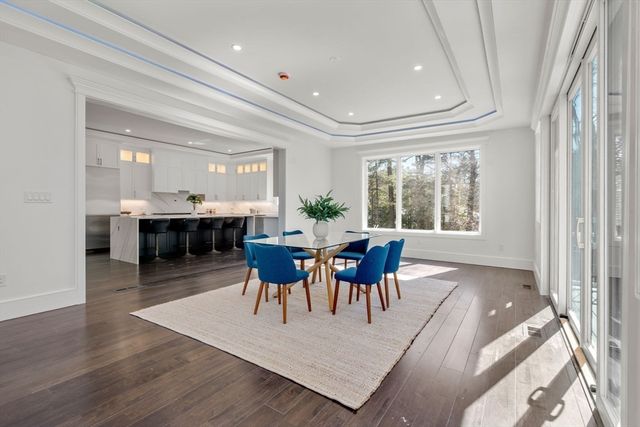 51 Plympton Rd, Sudbury, MA 01776