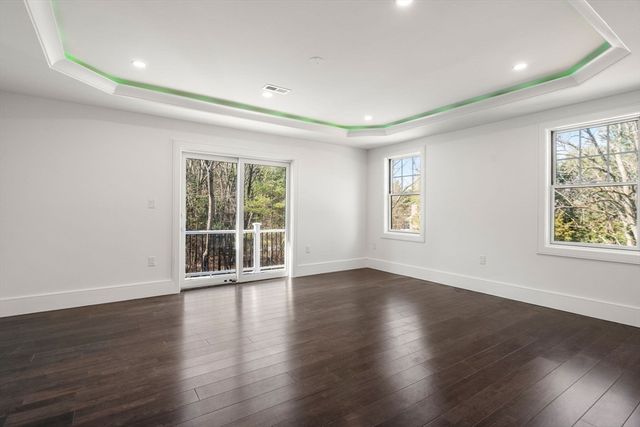 51 Plympton Rd, Sudbury, MA 01776