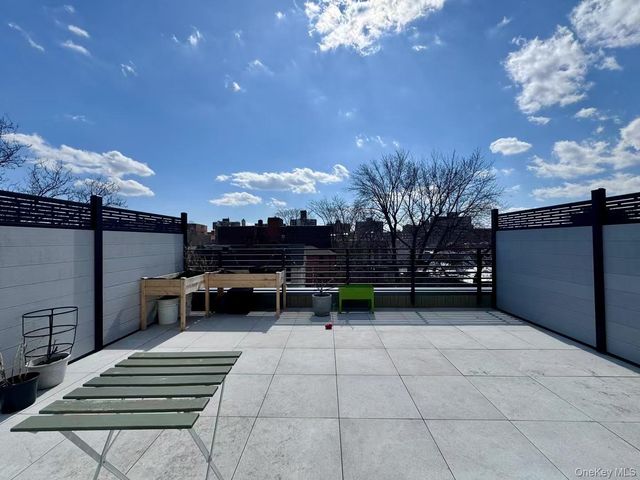 4022 61st Street 4H, Woodside, NY 11377