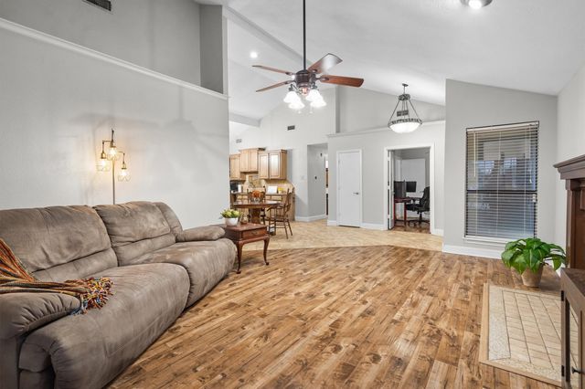 3700 Verlaine Drive, Carrollton, TX 75007