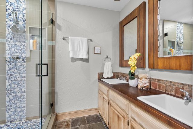 3700 Verlaine Drive, Carrollton, TX 75007