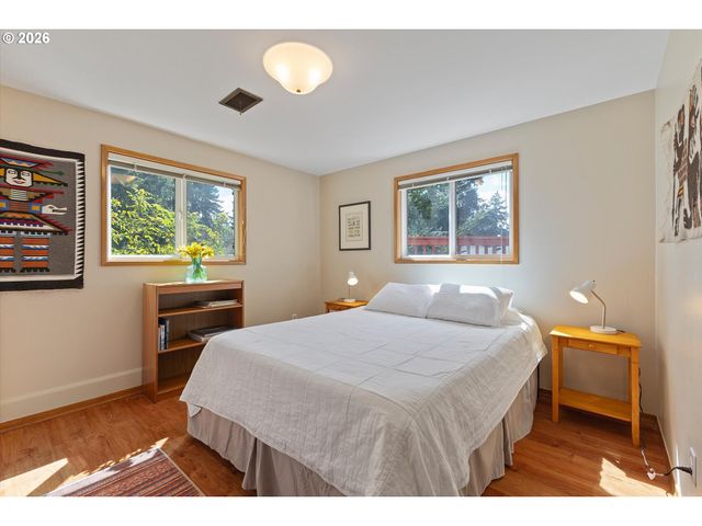 909 Se 96TH Ave, Vancouver, WA 98664