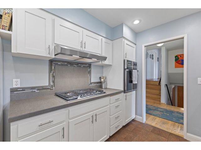 909 Se 96TH Ave, Vancouver, WA 98664