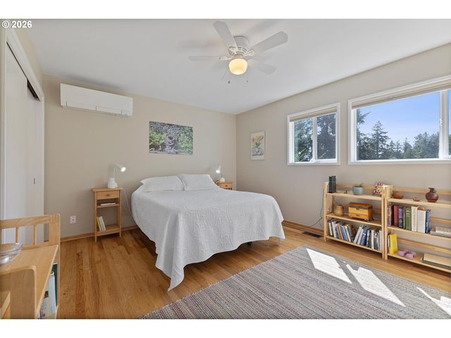 909 Se 96TH Ave, Vancouver, WA 98664