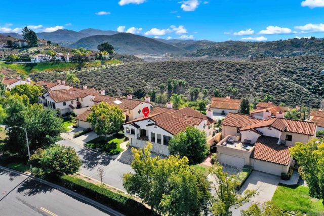 753 Concerto Gln, Escondido, CA 92025