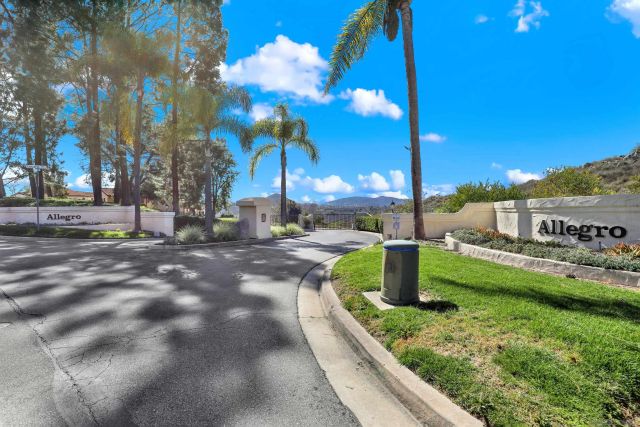 753 Concerto Gln, Escondido, CA 92025