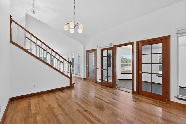 26 Juniper Hill Loop, Cedar Crest, NM 87008