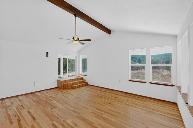 26 Juniper Hill Loop, Cedar Crest, NM 87008