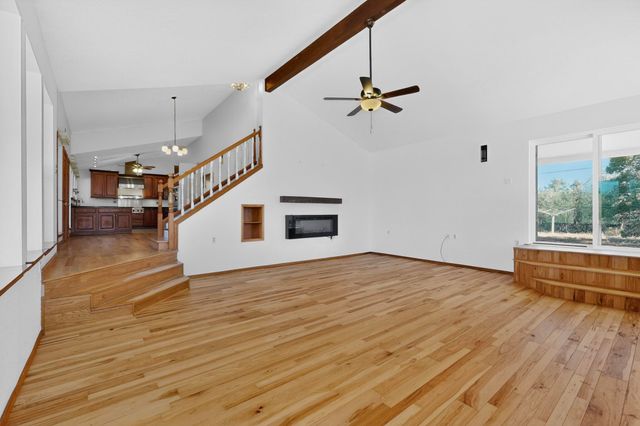 26 Juniper Hill Loop, Cedar Crest, NM 87008