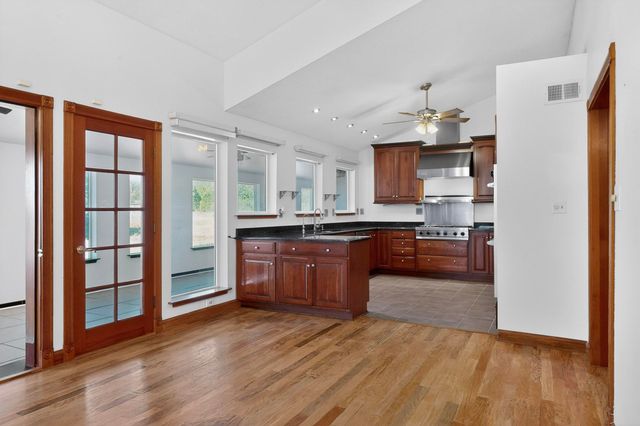 26 Juniper Hill Loop, Cedar Crest, NM 87008