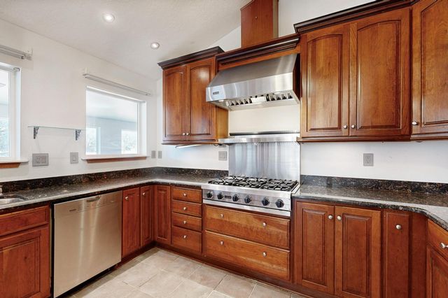 26 Juniper Hill Loop, Cedar Crest, NM 87008