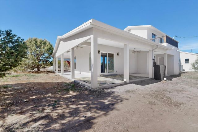 26 Juniper Hill Loop, Cedar Crest, NM 87008