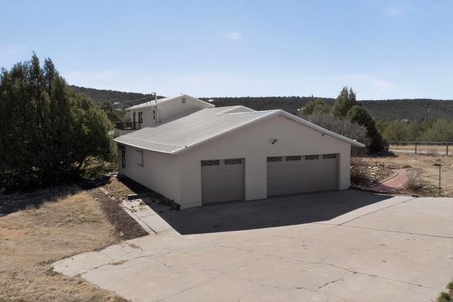 26 Juniper Hill Loop, Cedar Crest, NM 87008