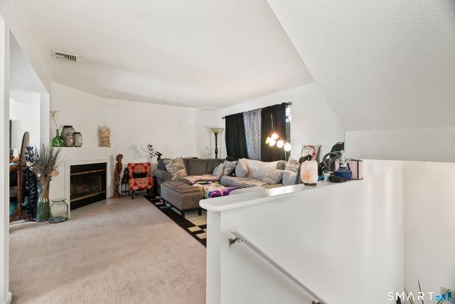 10 South Street 36, Danbury, CT 06810