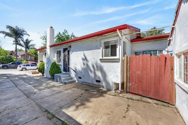 3459 37th St, Sacramento, CA 95817