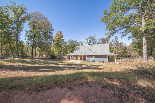 73 Dogwood Terrace, Ellerslie, GA 31807