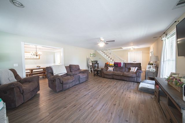 73 Dogwood Terrace, Ellerslie, GA 31807