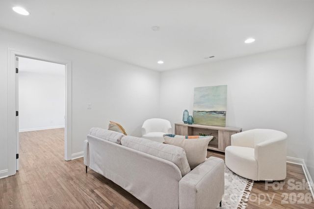 830 Jefferson Drive, Charlotte, NC 28270