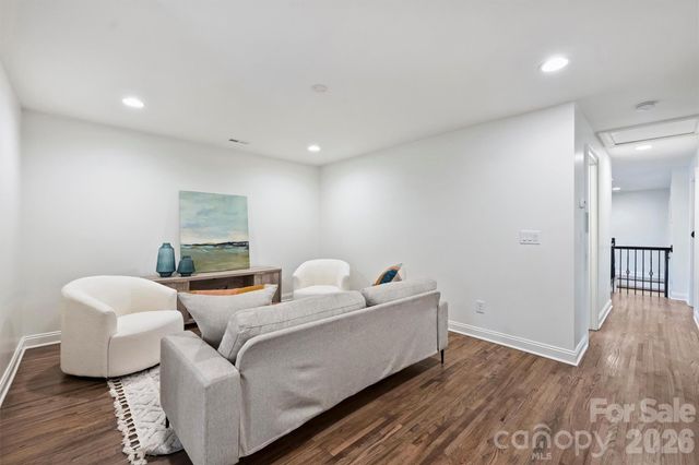 830 Jefferson Drive, Charlotte, NC 28270