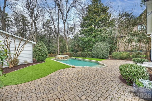 830 Jefferson Drive, Charlotte, NC 28270