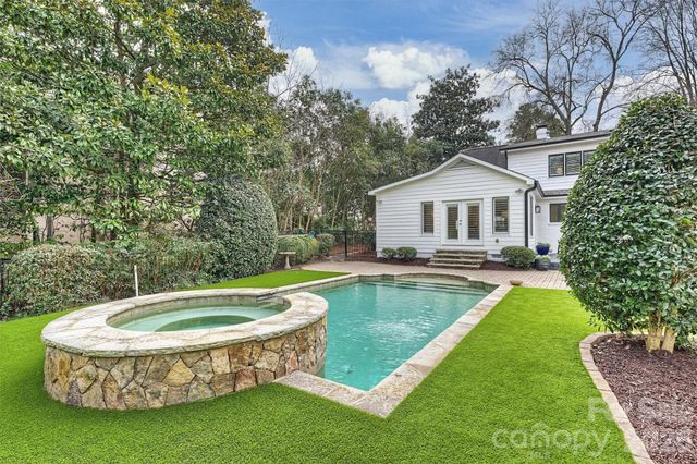 830 Jefferson Drive, Charlotte, NC 28270