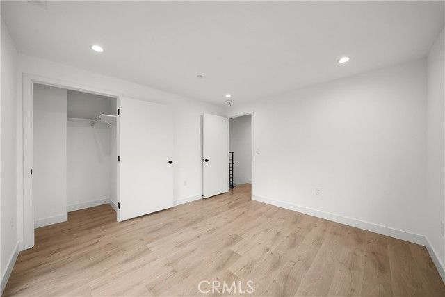 171 S Hoover, Los Angeles, CA 90004