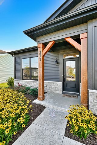 311 Dennis Lane, Oswego, IL 60543