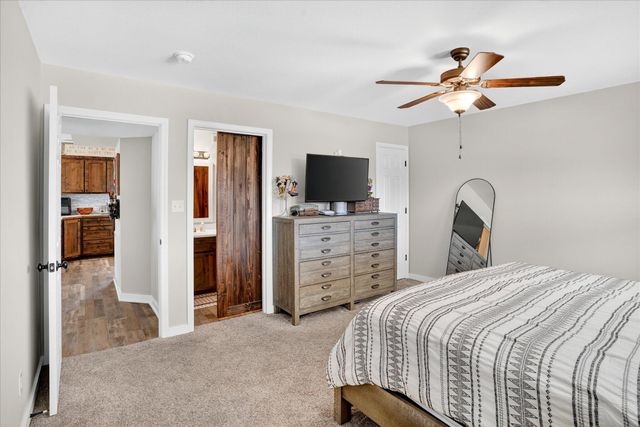 709 Valley Lane, Stockton, MO 65785