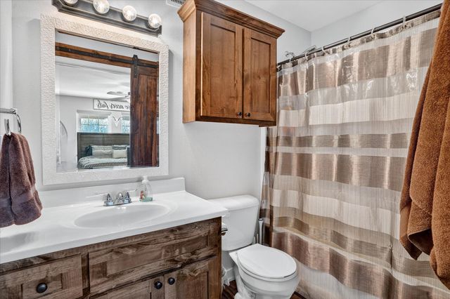 709 Valley Lane, Stockton, MO 65785