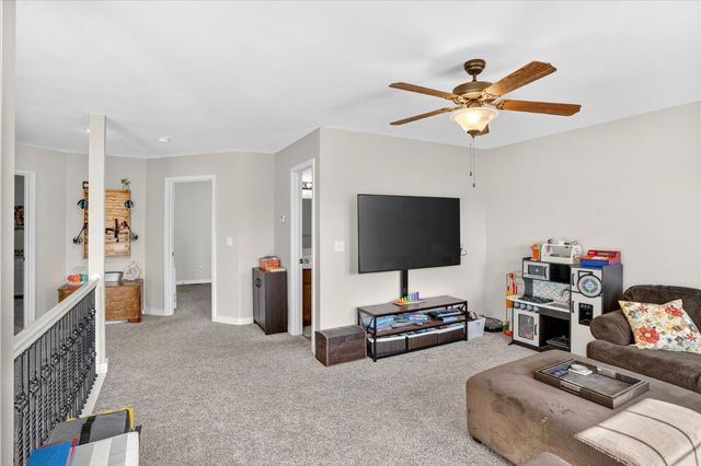 709 Valley Lane, Stockton, MO 65785