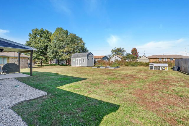 709 Valley Lane, Stockton, MO 65785